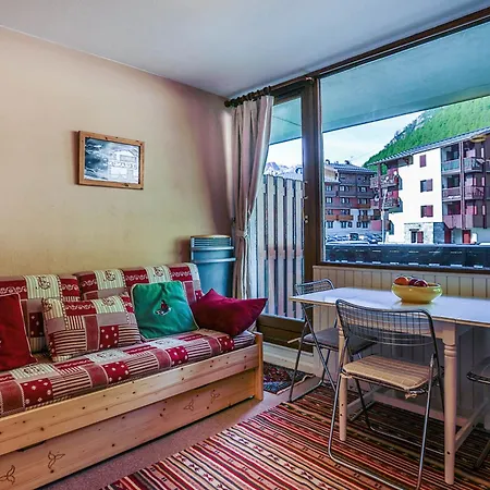 Apartment Cosy Avec Balcon Au Coeur De Val D'isere, Proche Pistes Et Commerces - Fr-1-519-7 *